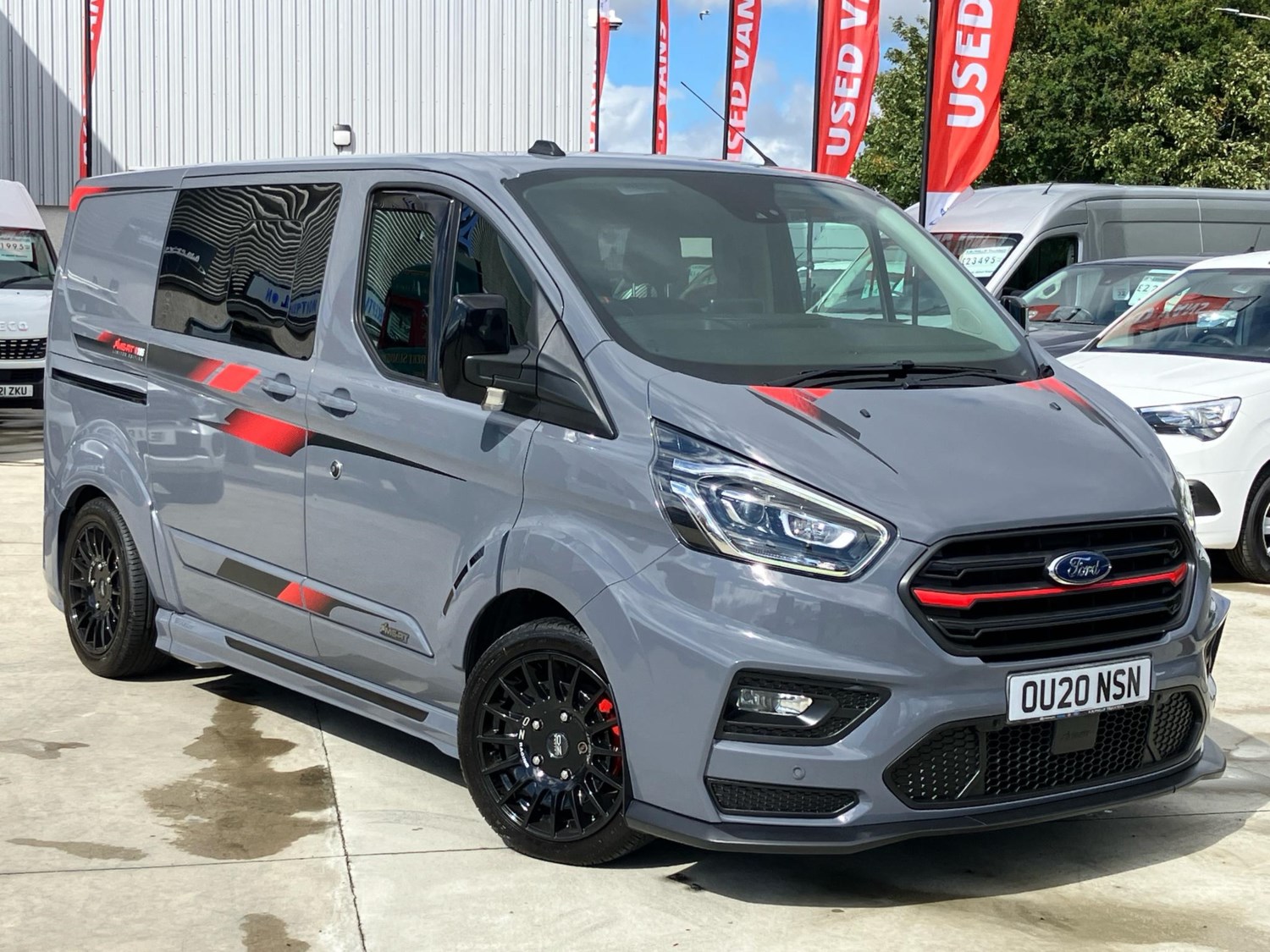 Ford Transit Custom Listing Image