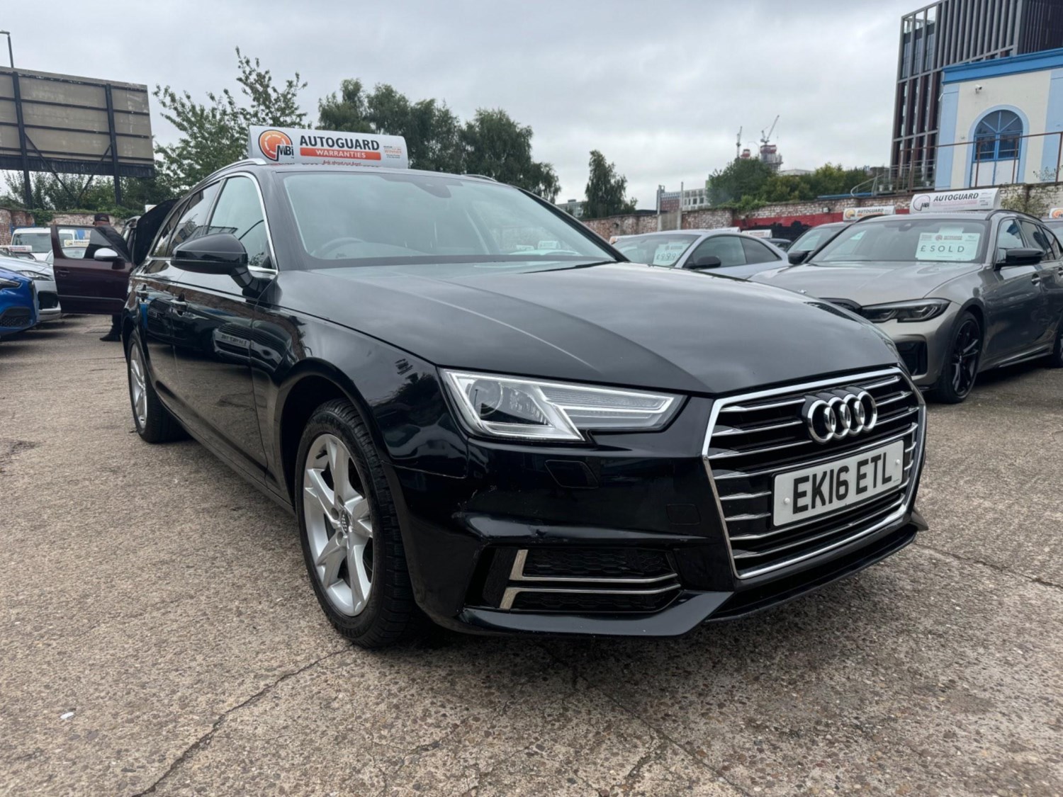 Audi A4 Avant Listing Image