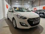 2013 (13) Hyundai i30 1.4 Style 5dr For Sale In Witney, Oxfordshire