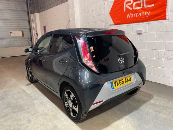 2016 (66) Toyota Aygo 1.0 VVT-i X-Clusiv 2 5dr For Sale In Witney, Oxfordshire