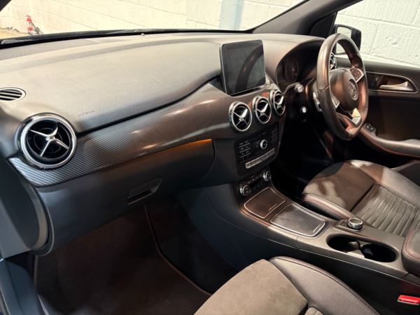 2018 (18) Mercedes-Benz B CLASS B180d AMG Line 5dr Auto For Sale In Witney, Oxfordshire