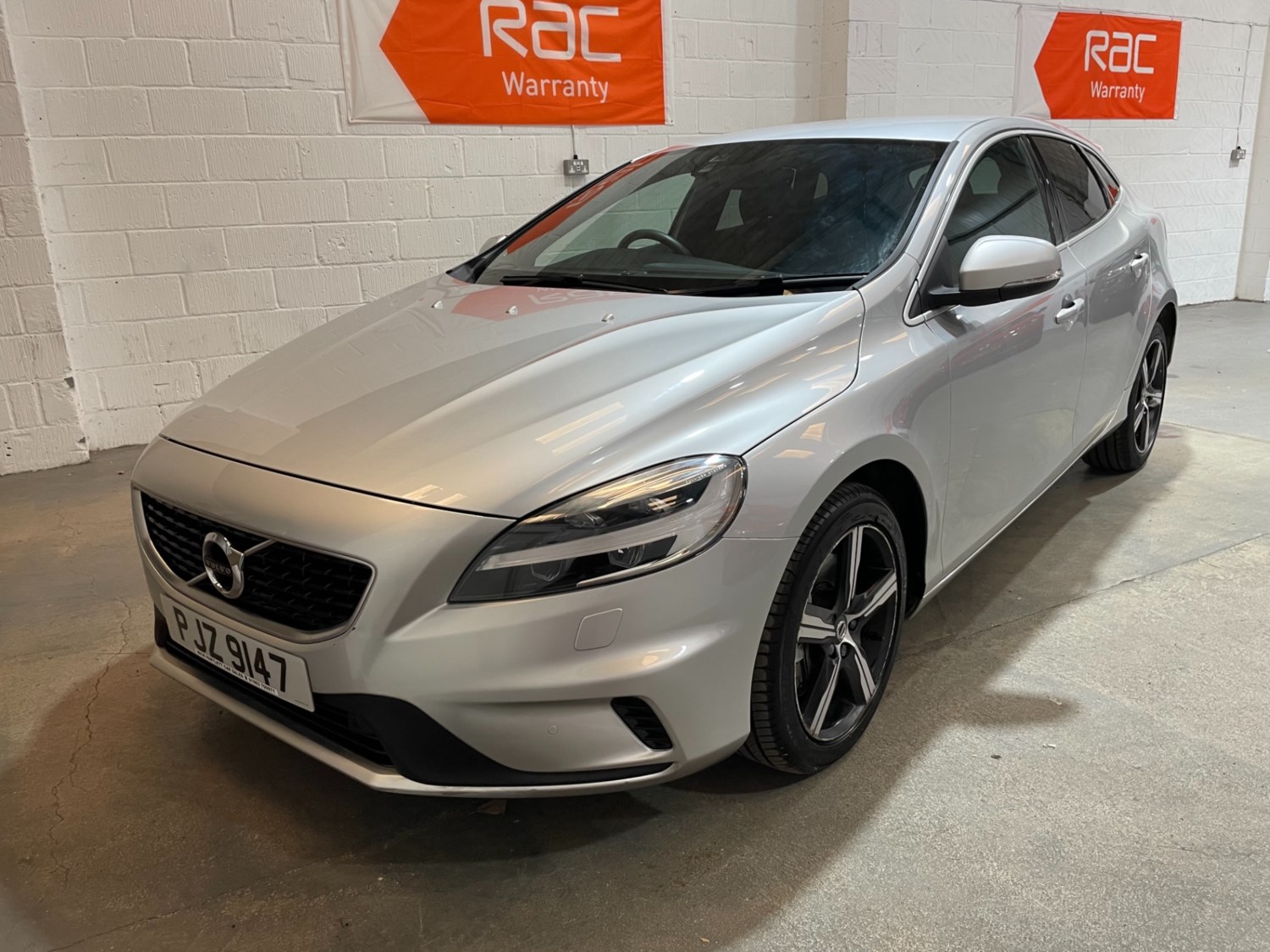 Volvo V40 Listing Image