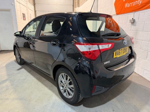 2017 (67) Toyota Yaris 1.5 Hybrid Icon 5dr CVT For Sale In Witney, Oxfordshire