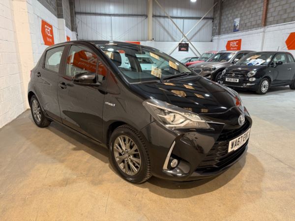 2017 (67) Toyota Yaris 1.5 Hybrid Icon 5dr CVT For Sale In Witney, Oxfordshire