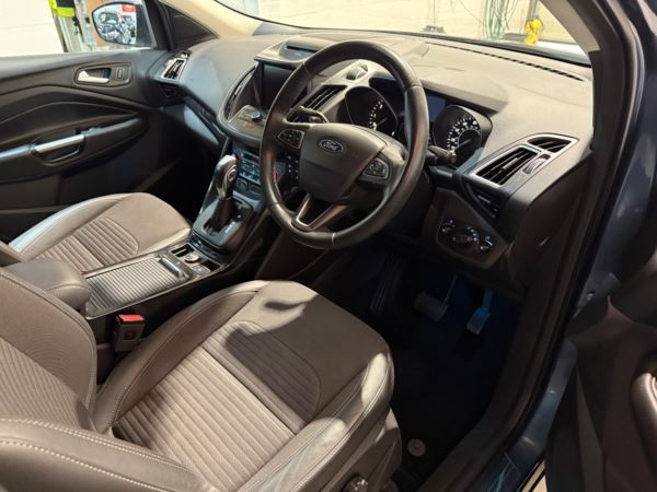 2019 (19) Ford Kuga 2.0 TDCi Titanium Edition 5dr Auto 2WD For Sale In Witney, Oxfordshire