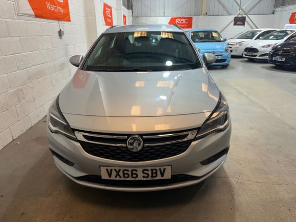 2016 (66) Vauxhall Astra 1.6 CDTi 16V 136 Elite Nav 5dr For Sale In Witney, Oxfordshire