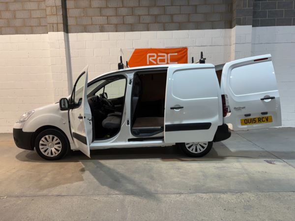 2015 (15) Citroen Berlingo 1.6 HDi 625Kg Enterprise 75ps For Sale In Witney, Oxfordshire