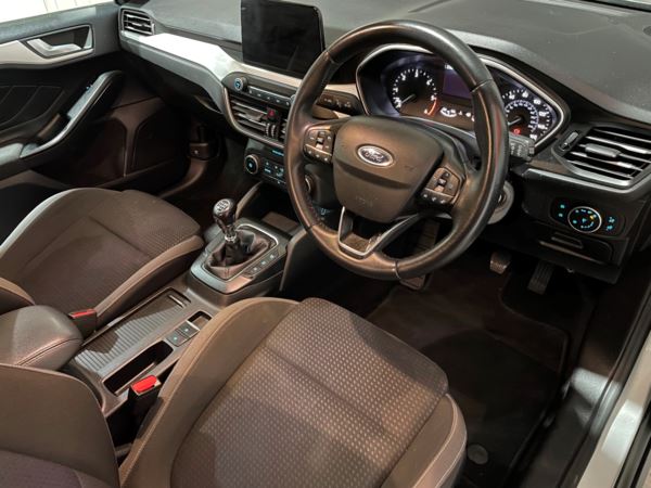 2019 (19) Ford Focus 1.5 EcoBlue 120 Zetec 5dr For Sale In Witney, Oxfordshire