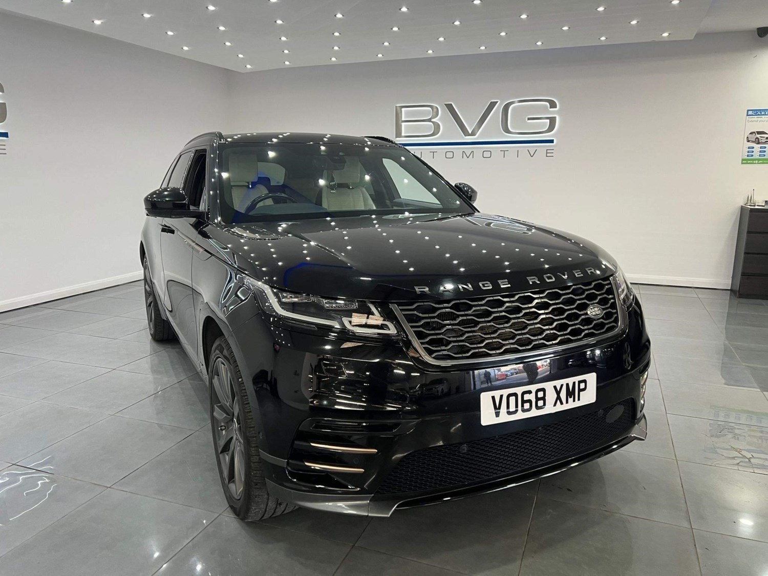 Land Rover Range Rover Velar Listing Image