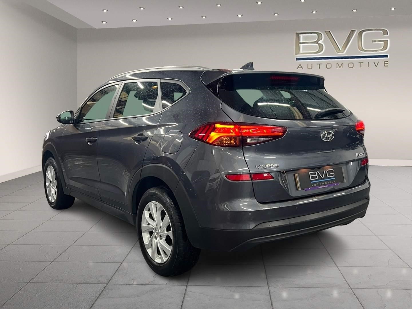 Hyundai TUCSON Listing Image