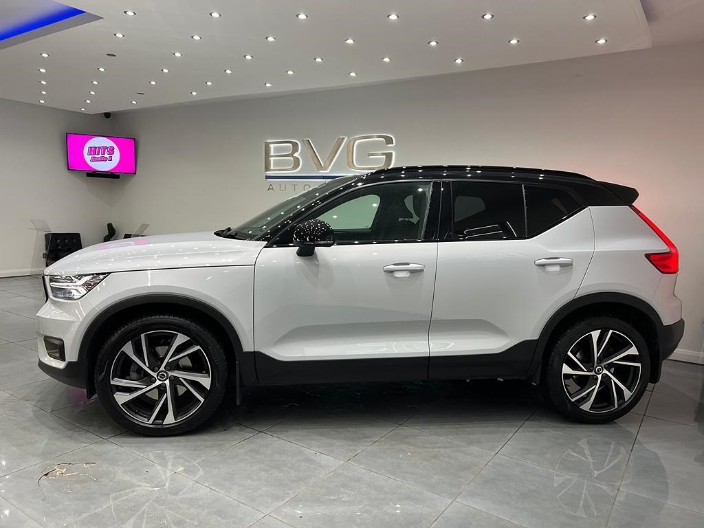 Volvo XC40 Listing Image