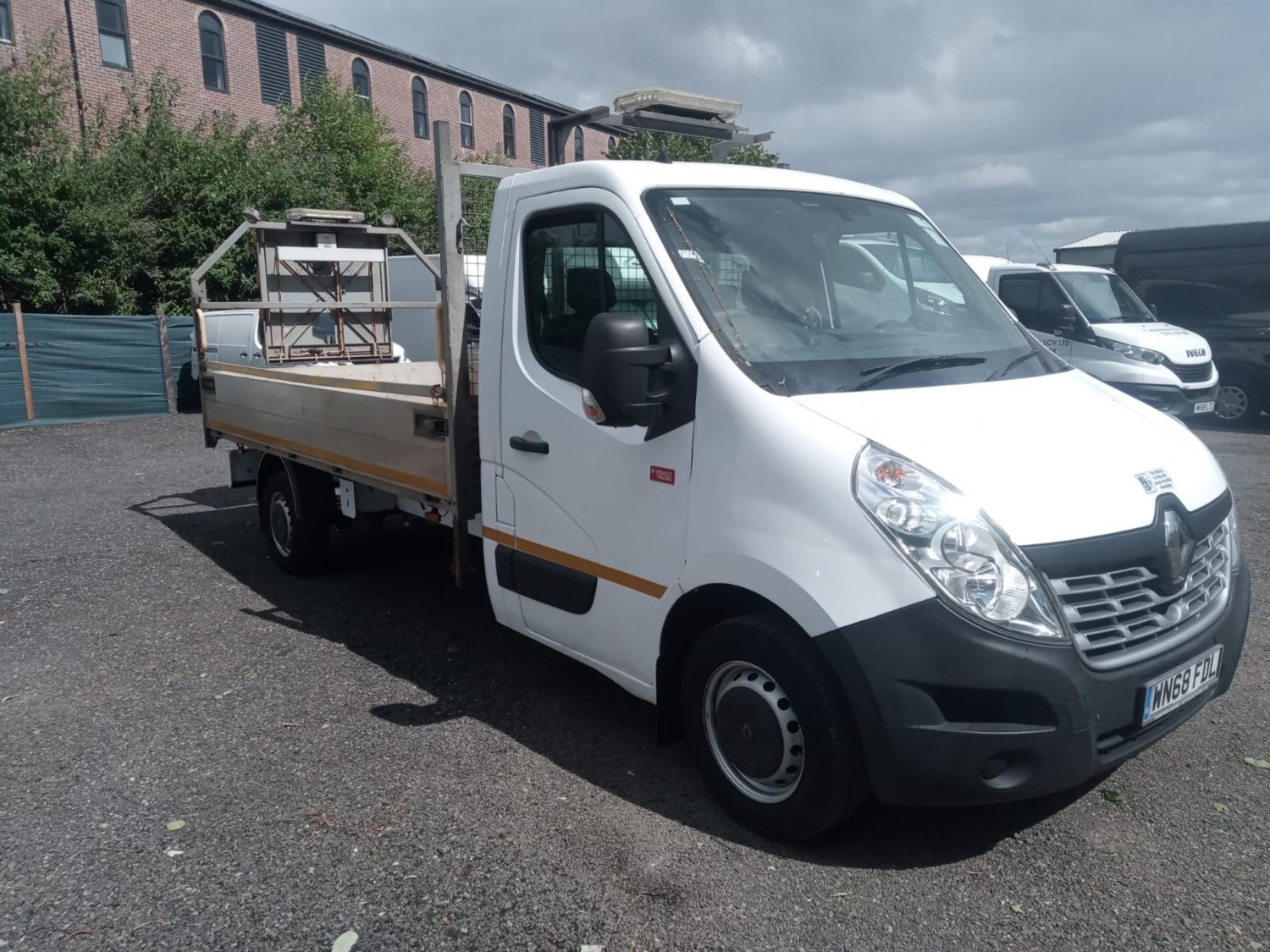 Renault Trucks Master Listing Image