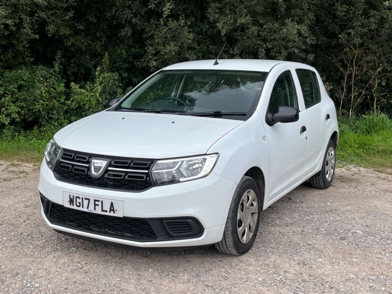 Dacia Sandero Listing Image