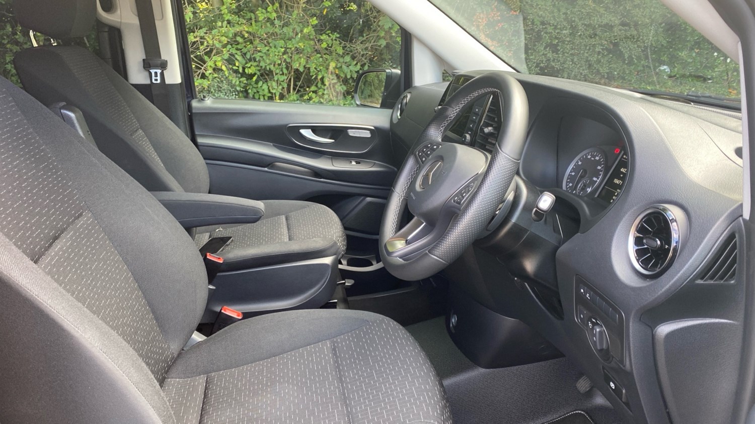 Mercedes-Benz Vito Listing Image