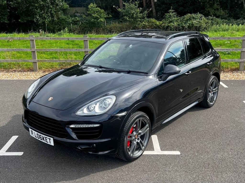 Porsche Cayenne Listing Image