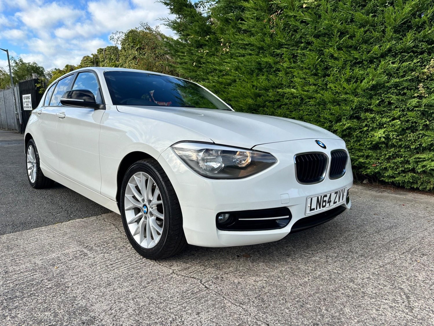 BMW 1 Series Listing Image