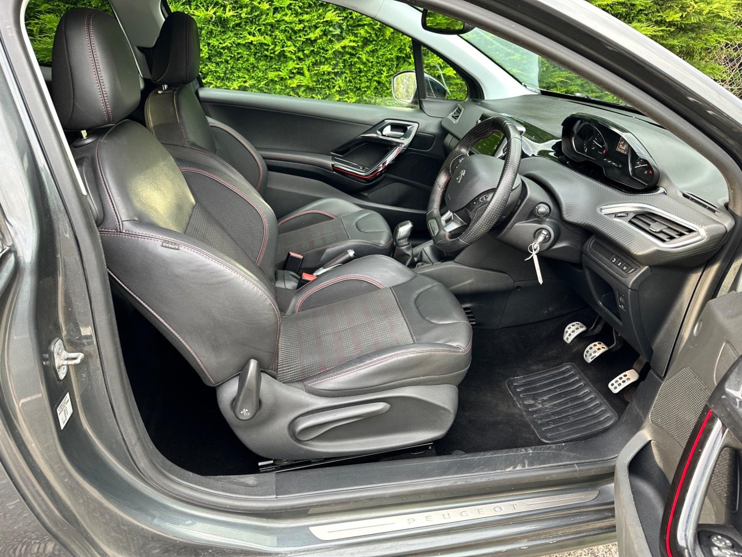 Peugeot 208 Listing Image