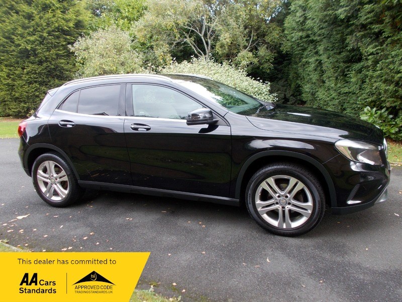 Mercedes-Benz GLA Listing Image