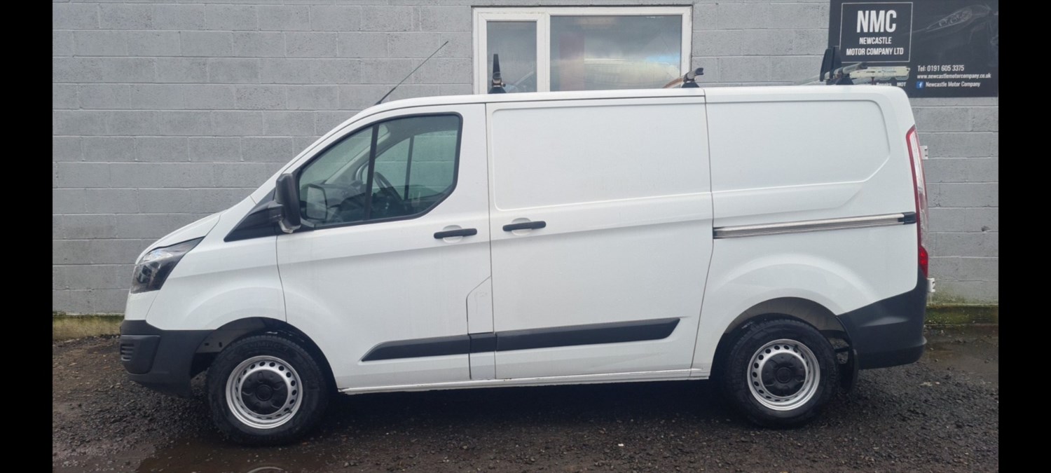 Ford Transit Custom Listing Image