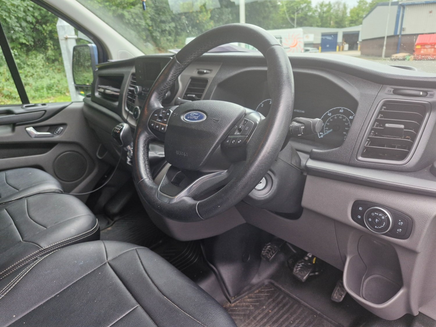 Ford Transit Custom Listing Image