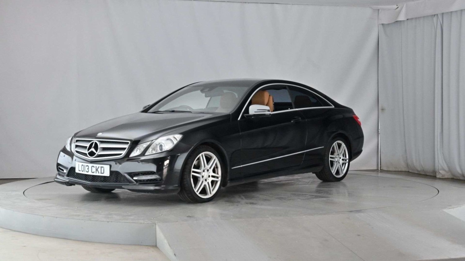 Mercedes-Benz E-Class Listing Image