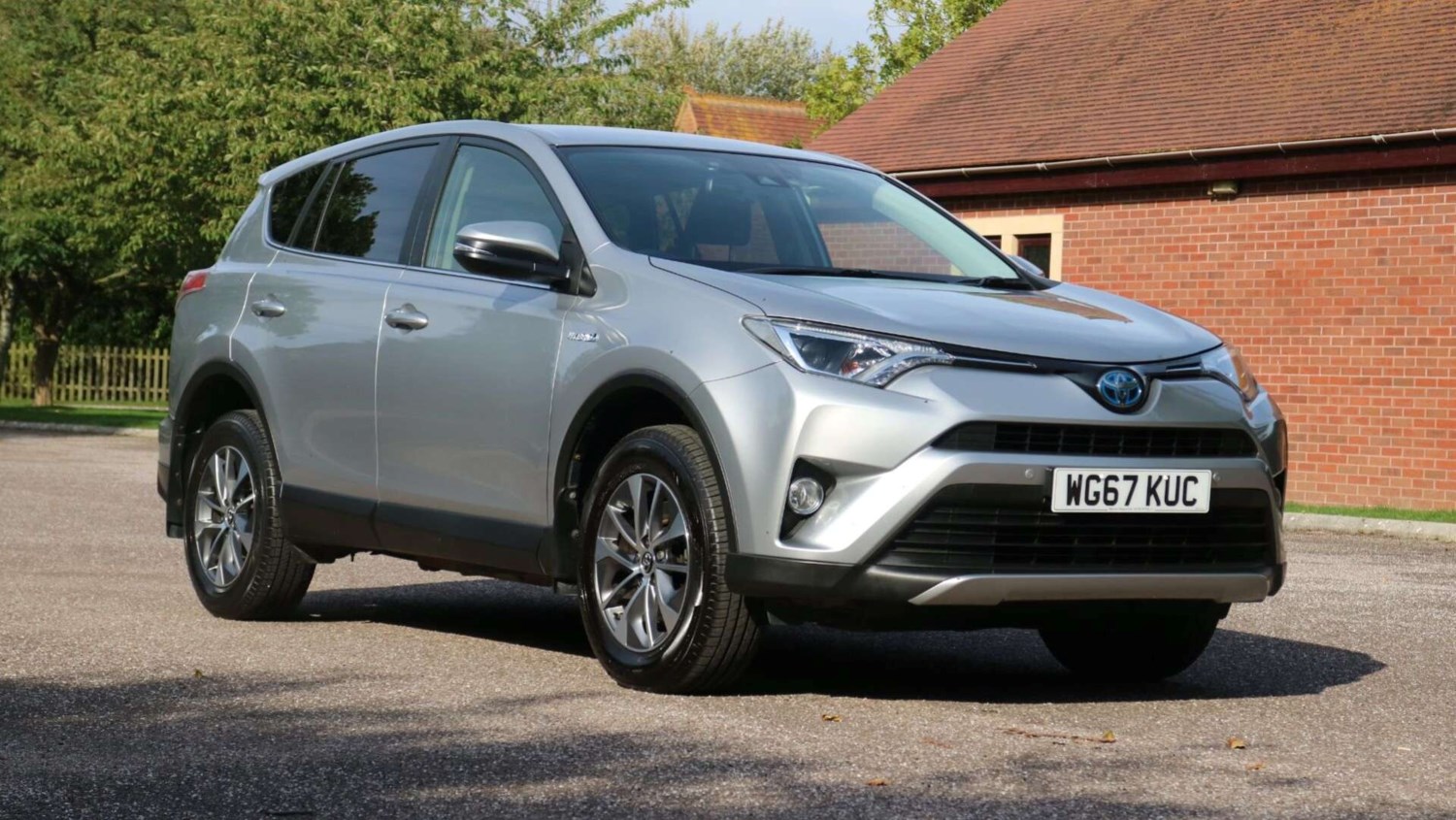 Toyota RAV4 Listing Image