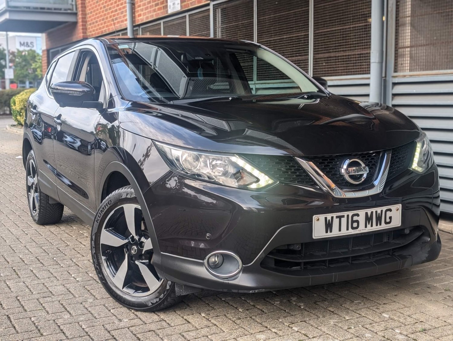 Nissan Qashqai Listing Image