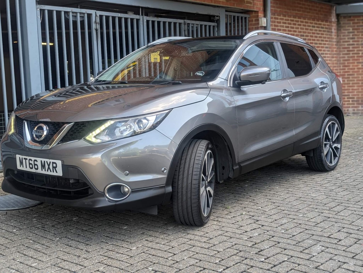 Nissan Qashqai Listing Image