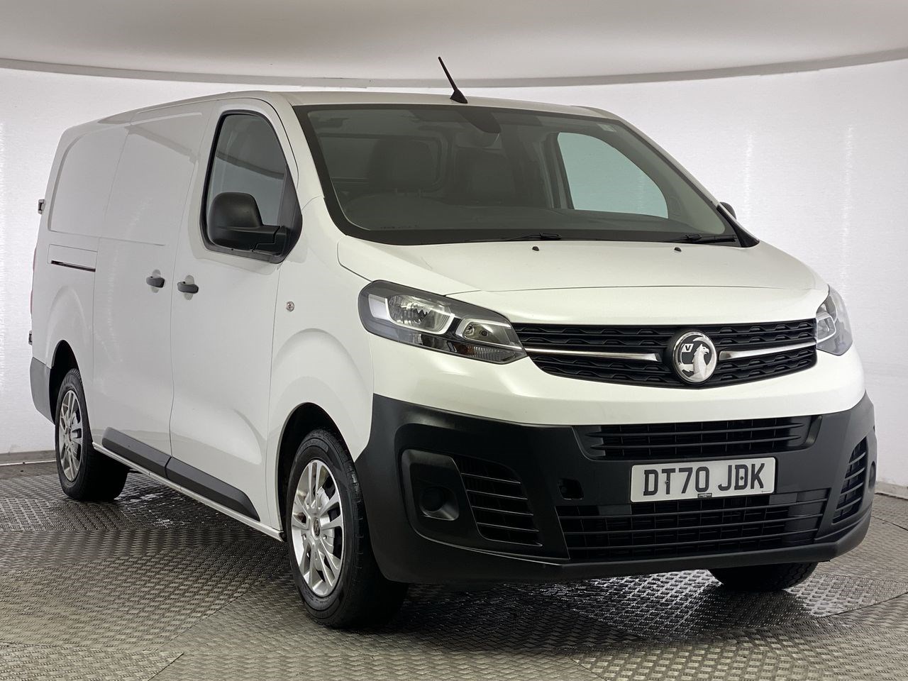 Vauxhall Vivaro Listing Image