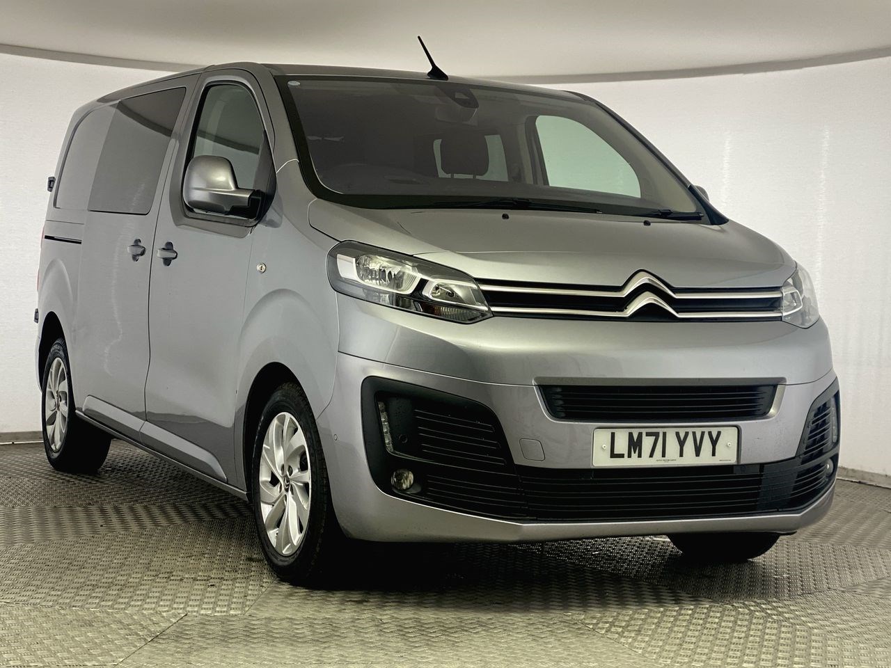 Citroen Dispatch Listing Image