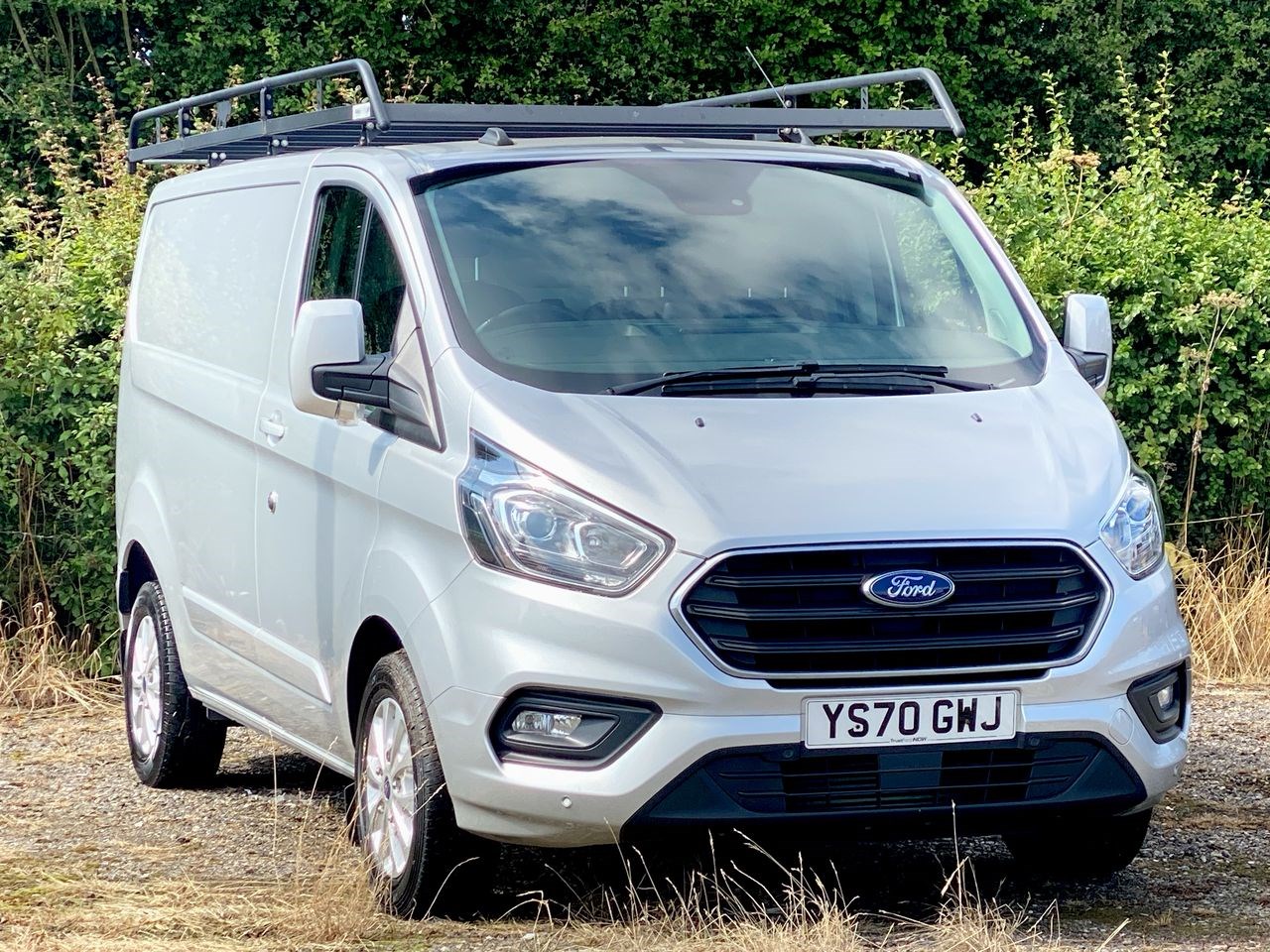 Ford Transit Custom Listing Image