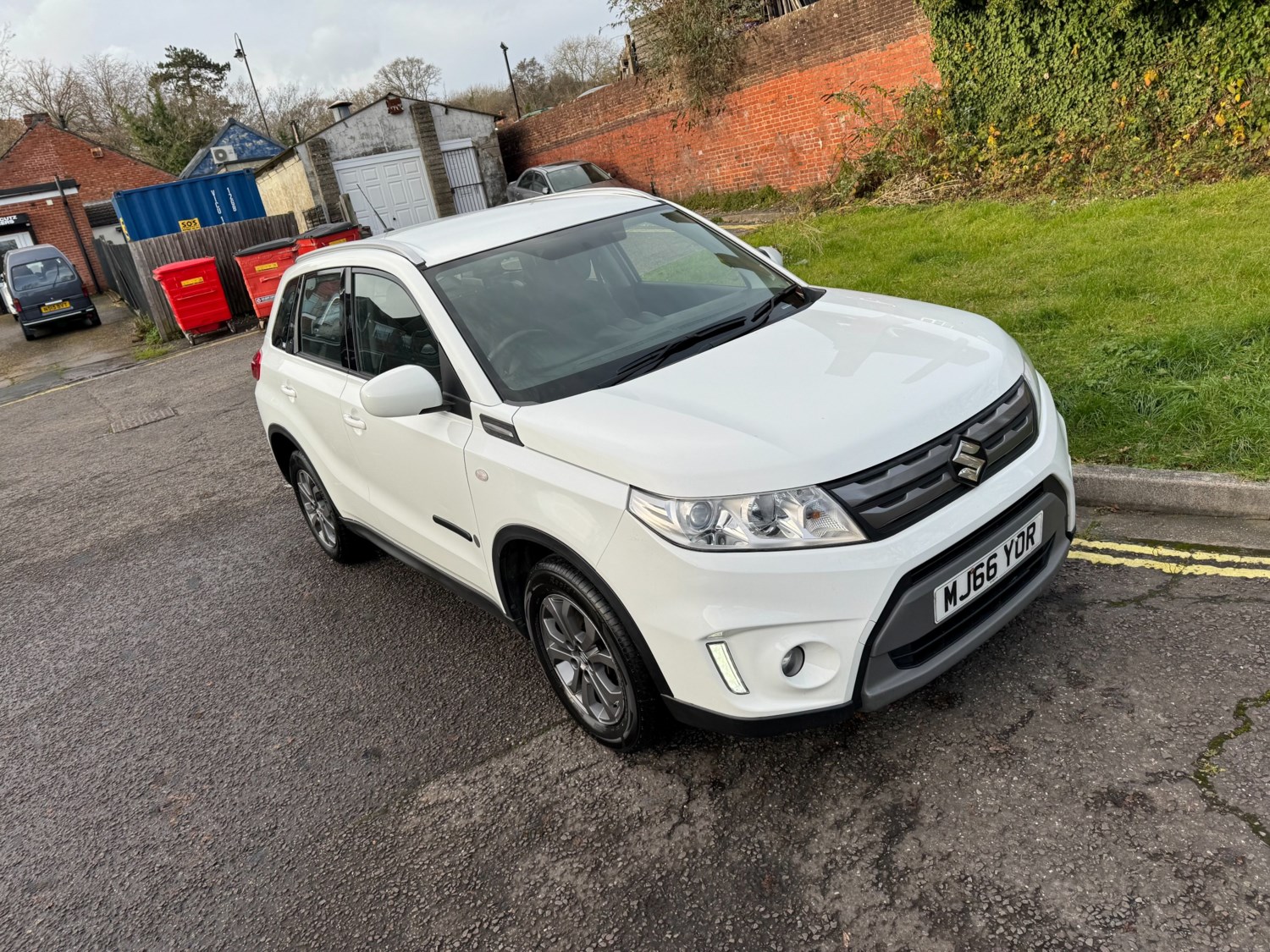 Suzuki Vitara Listing Image