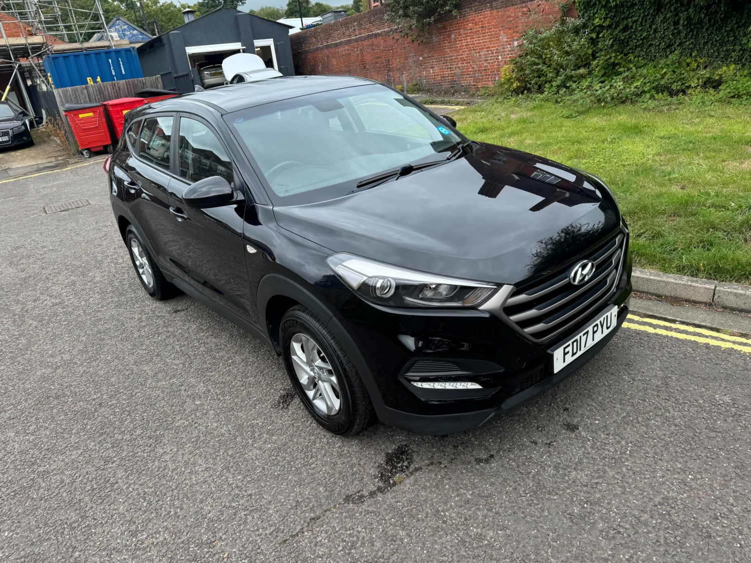 Hyundai TUCSON Listing Image