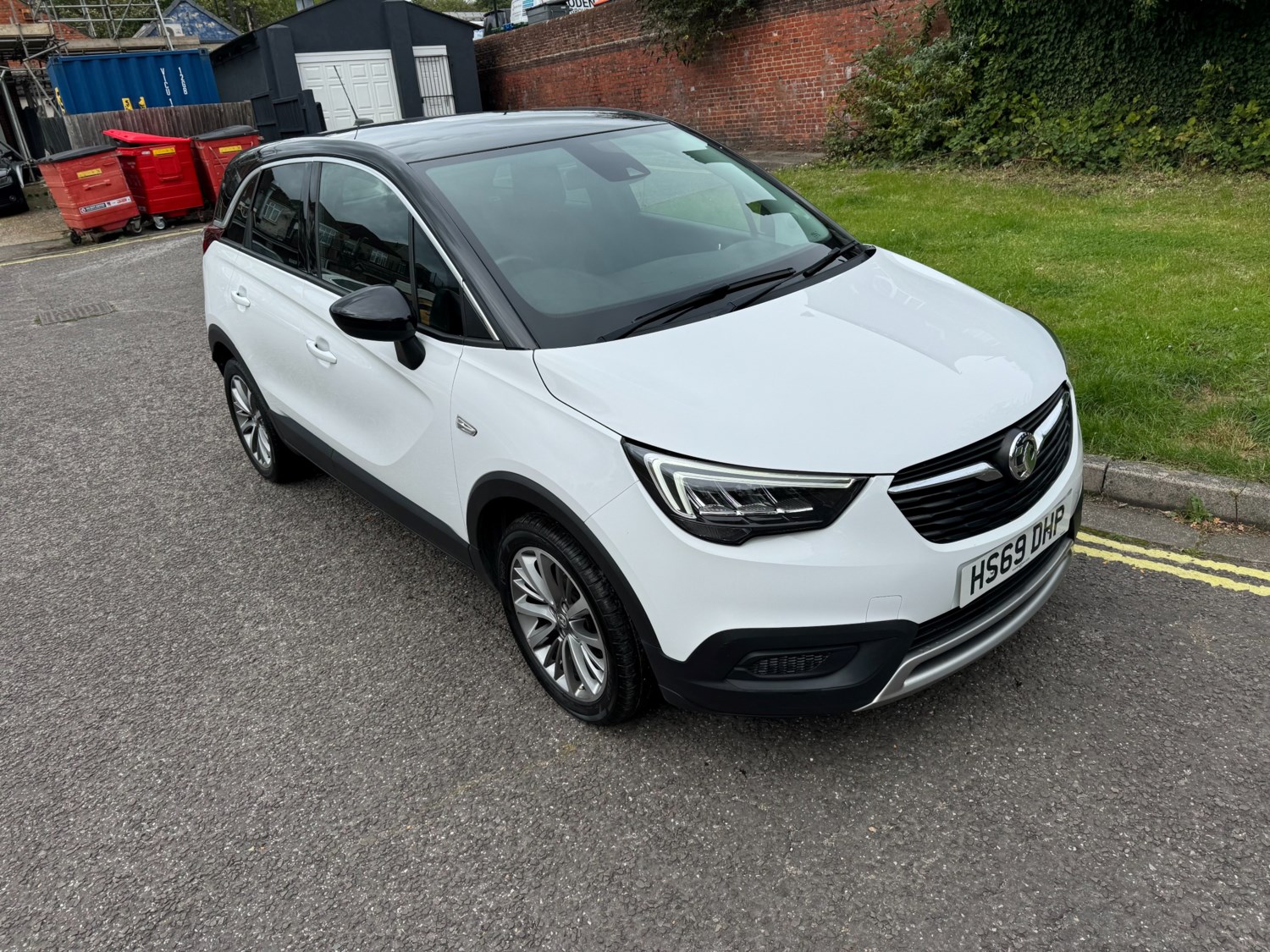 Vauxhall Crossland X Listing Image