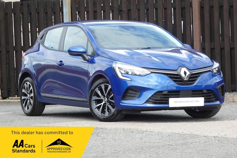 2021 used Renault Clio TCe Iconic