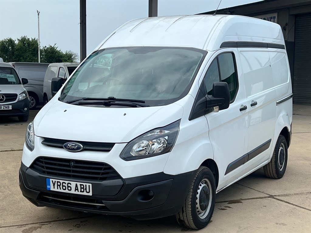 Ford Transit Custom Listing Image