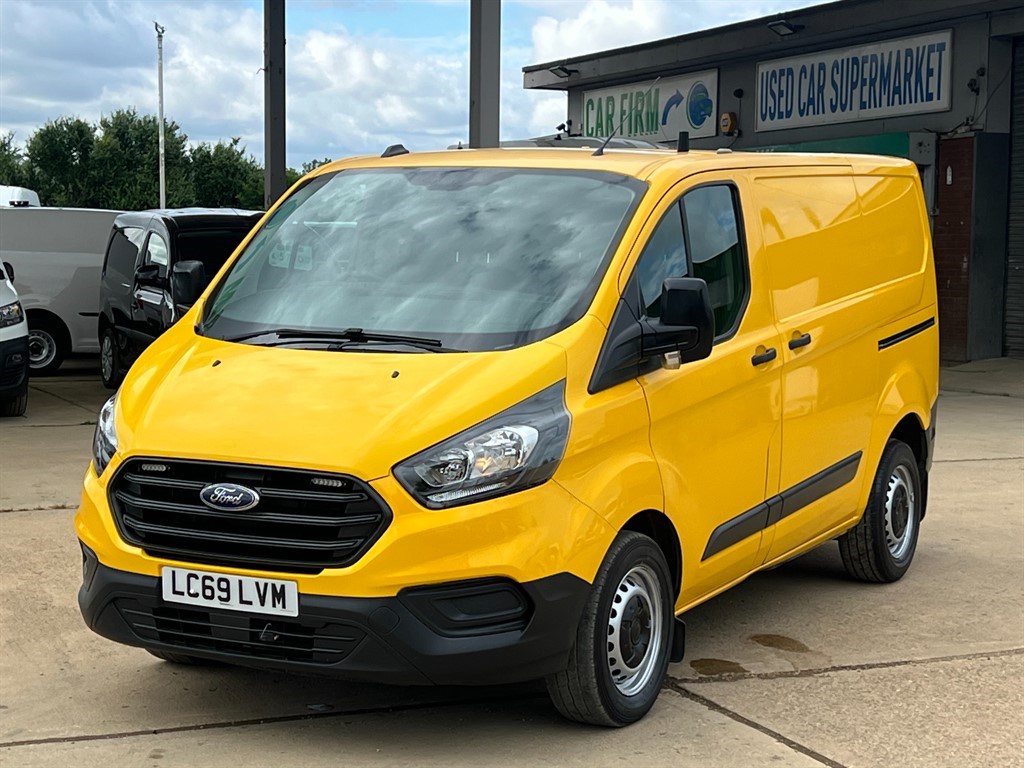 Ford Transit Custom Listing Image