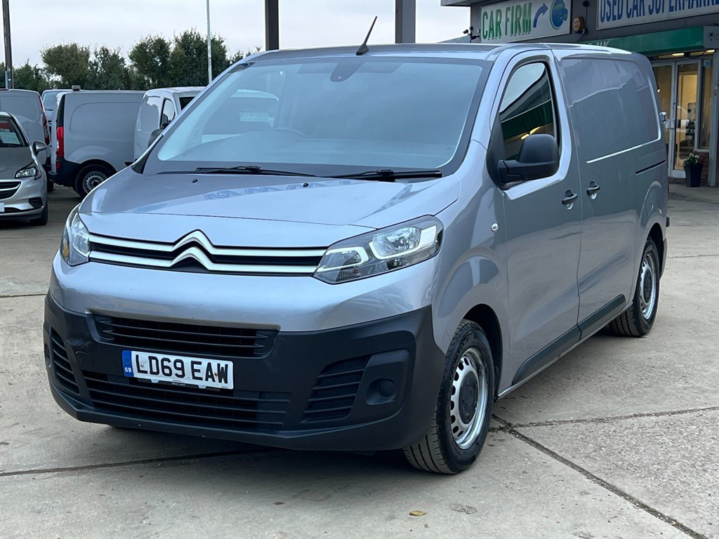 Citroen Dispatch Listing Image