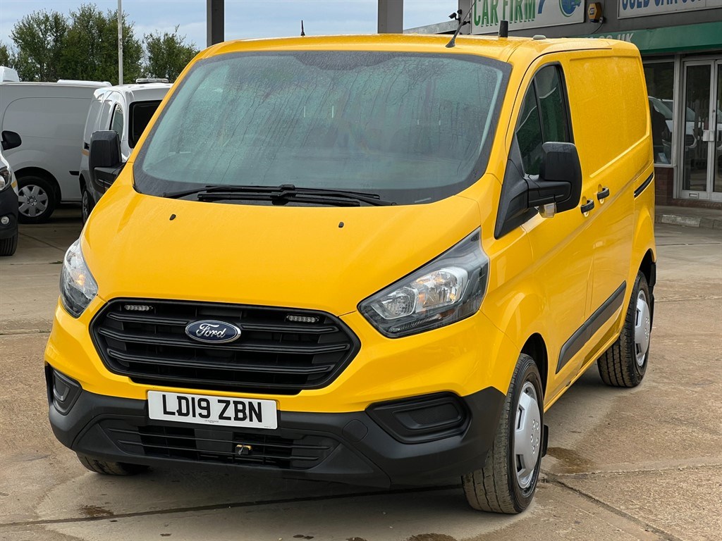 Ford Transit Custom Listing Image