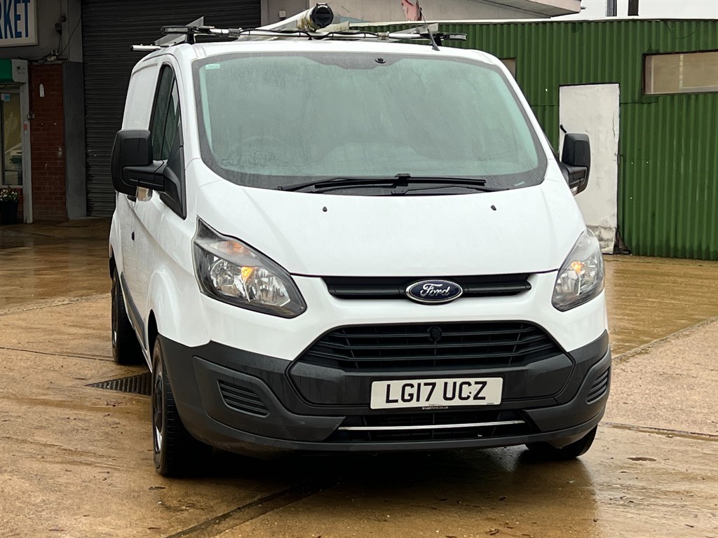 Ford Transit Custom Listing Image