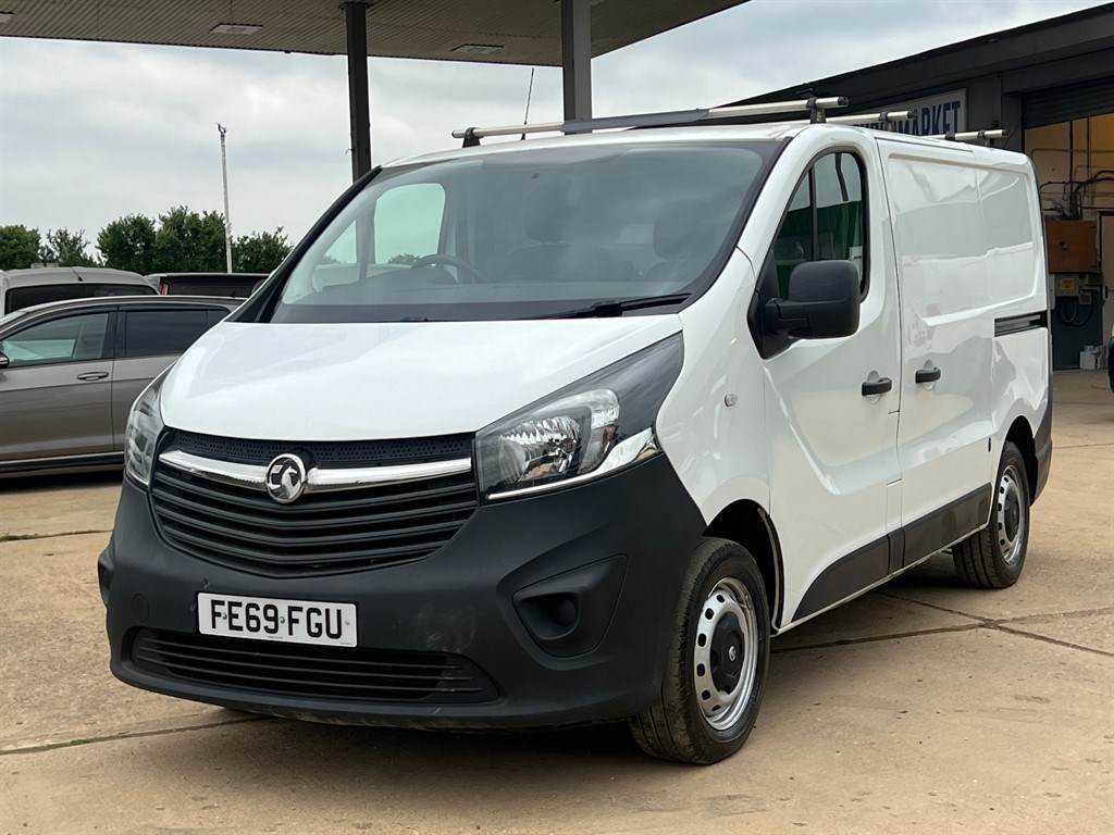 Vauxhall Vivaro Listing Image