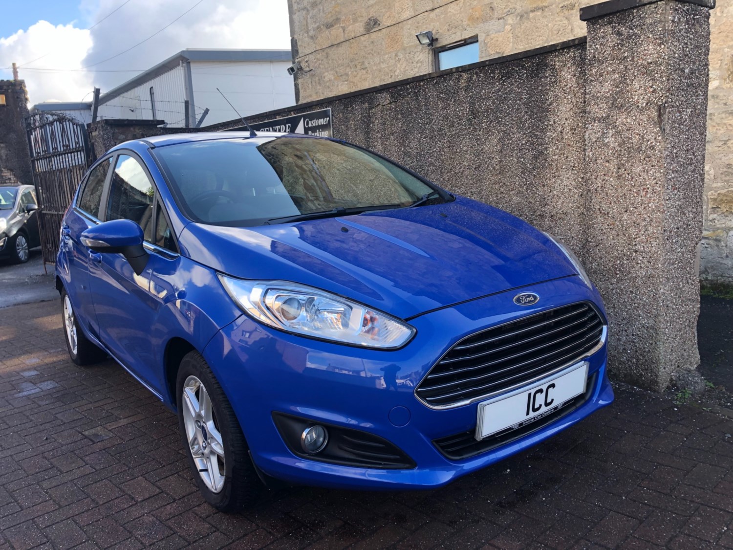 Ford Fiesta Listing Image