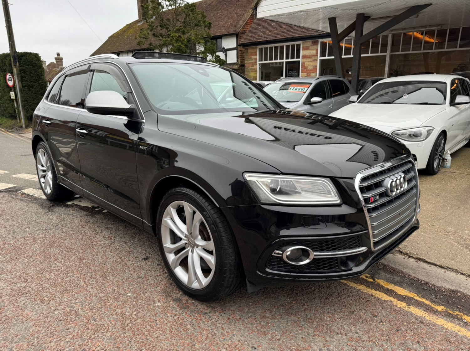 Audi SQ5 Listing Image