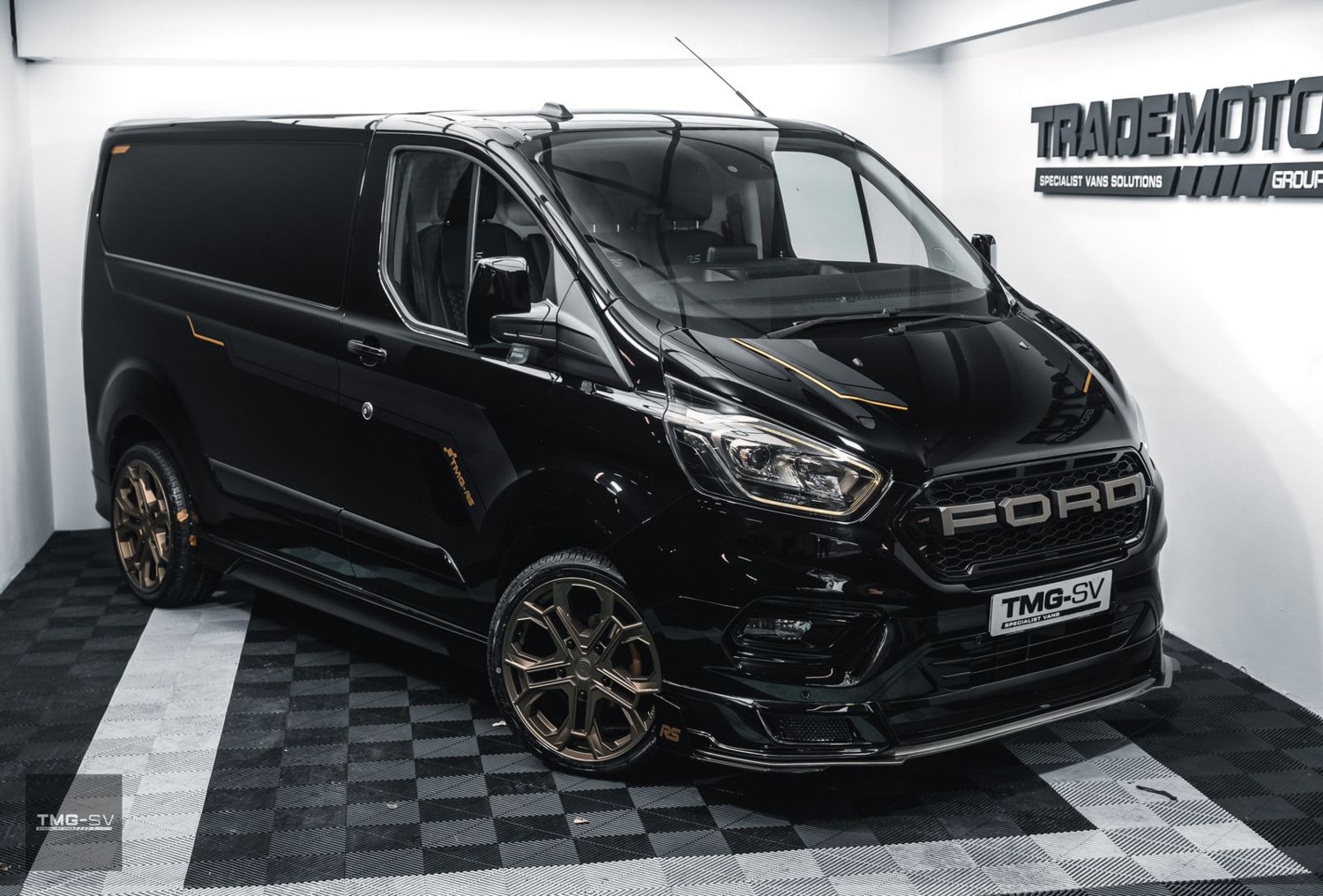 Ford Transit Custom Listing Image