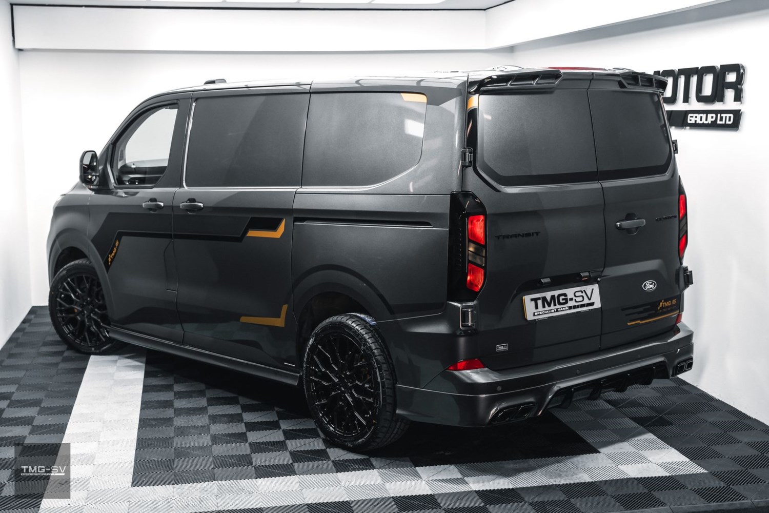 Ford Transit Custom Listing Image