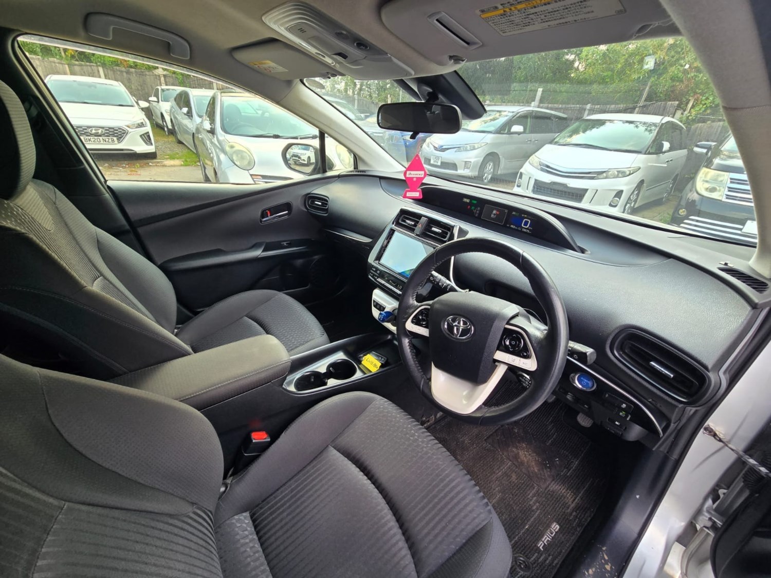 Toyota Prius Listing Image