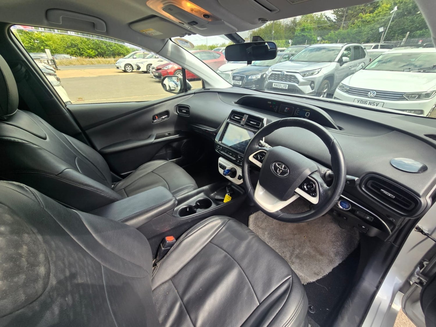 Toyota Prius Listing Image