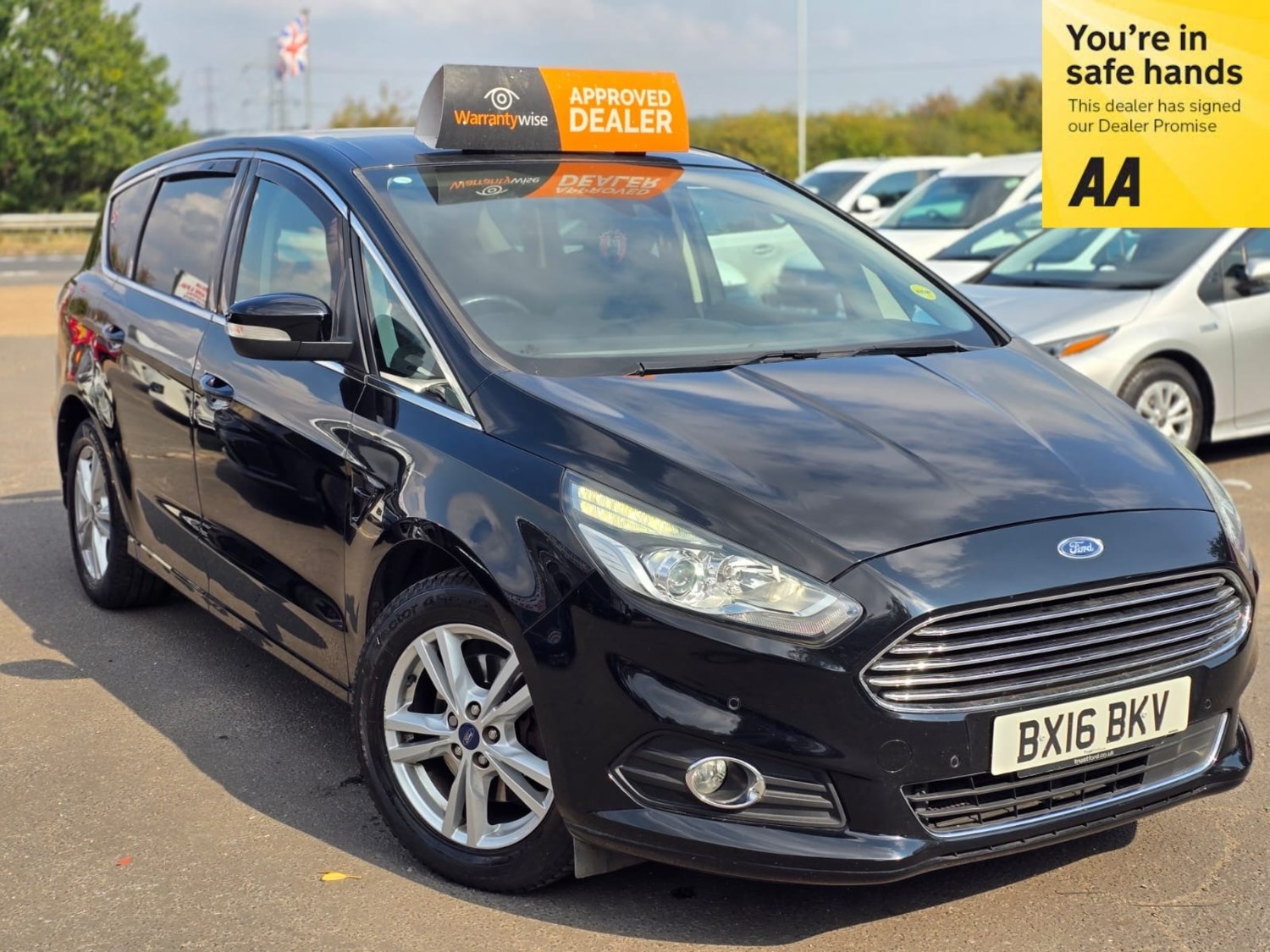 Ford S-Max Listing Image