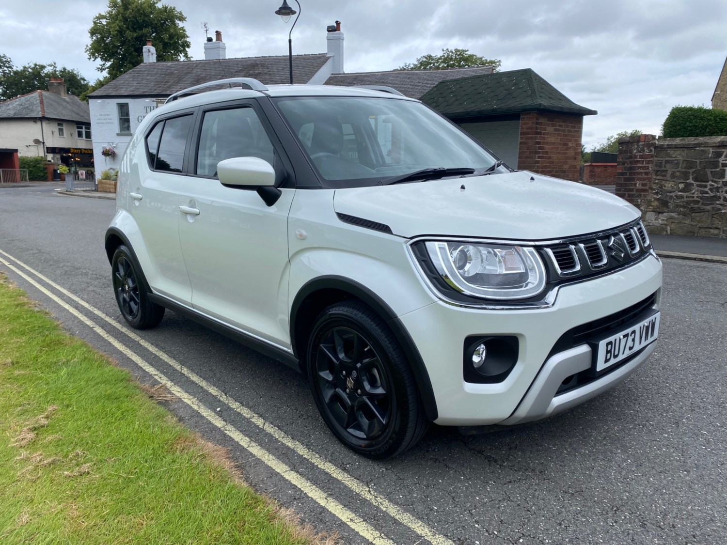 Suzuki Ignis Listing Image