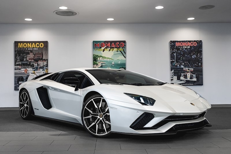 Lamborghini Aventador Listing Image